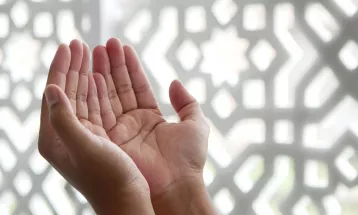 
                                                قصص واقعية – قصة : 068 - فضل الدعاء