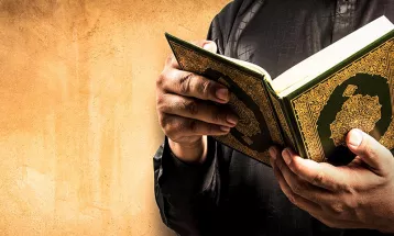 
                                                قضايا معاصرة : 44 -  آية يحتاجها الناس من الخفير إلى الأمير