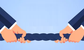 
                                                ومضات إسلامية : 43 - الفتن بين المسلمين الورقة الرابحة الوحيدة في أيدي أعدائهم