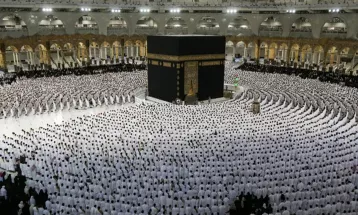 
                                                مسجد عبد الغني النابلسي - خطبة جمعة : الحج يُعلّمنا - نيابة عن الدكتور محمد راتب النابلسي