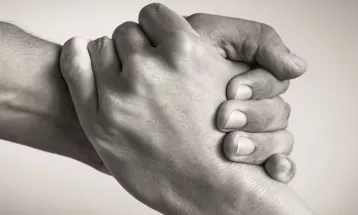 
                                                أحاديث رمضان 1447هـ - مختارات رمضانية: 20  - جزاء نصرة الضعيف